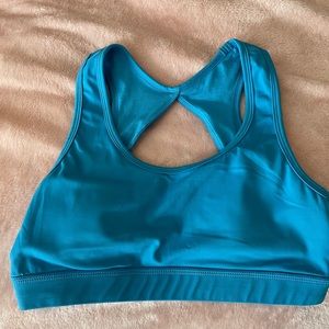 BuffBunny Collection sports bra size M